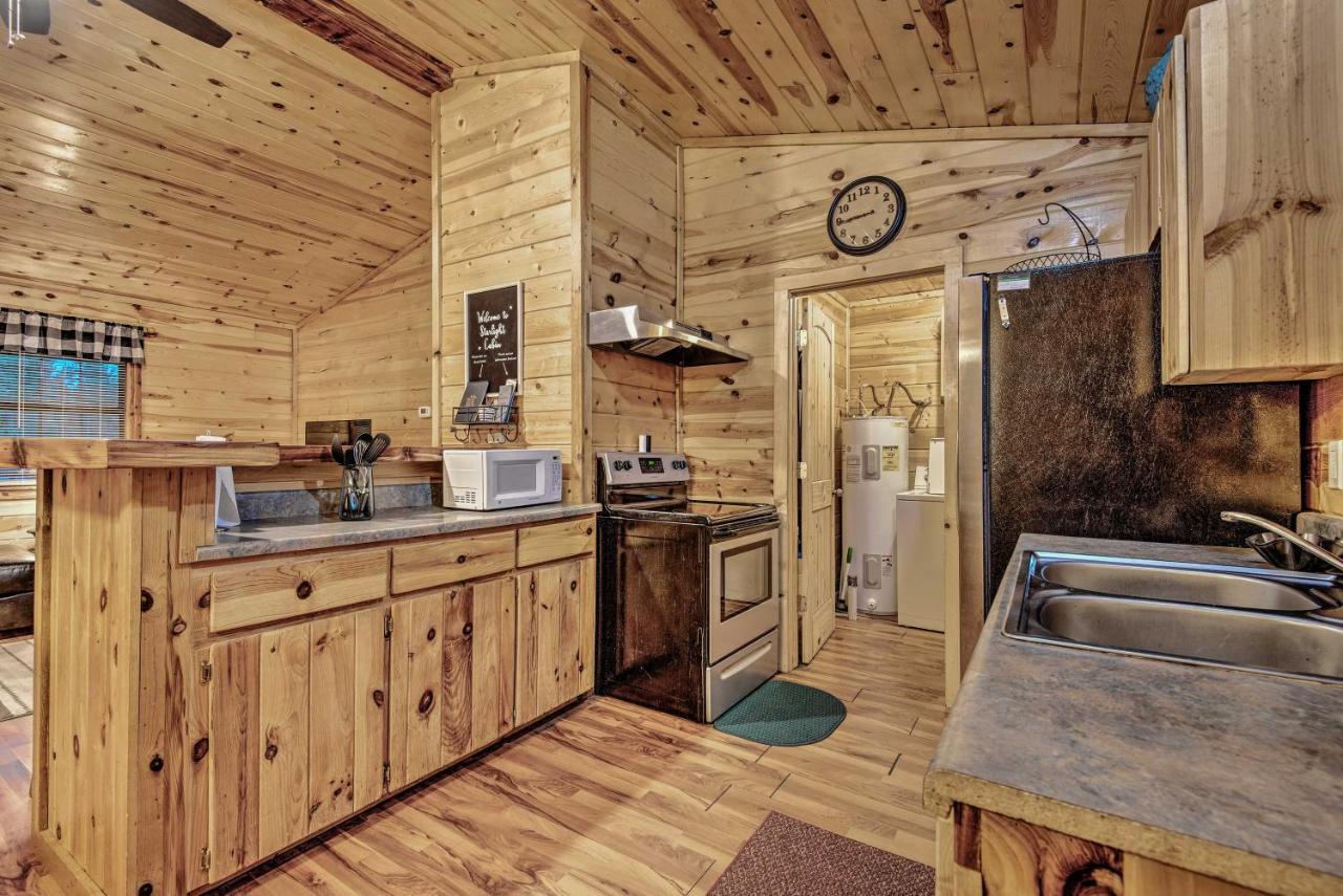 Broken Bow Starlight Cabin With Private Hot Tub! Exteriér fotografie