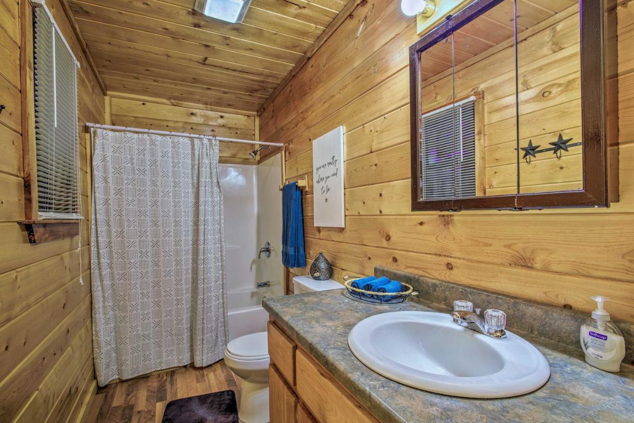 Broken Bow Starlight Cabin With Private Hot Tub! Exteriér fotografie
